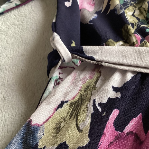 NWT Pinkblush Maternity Floral Surplice Tie Waist Pregnancy Maxi Dress Navy Blue - Picture 8 of 12